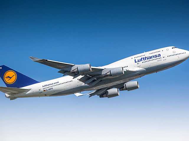 VIA WEB
Plasmare il futuro del trasporto aereo in Italia: incontro con Carsten Spohr
Incontro in sinergia con la community TEHA Club*