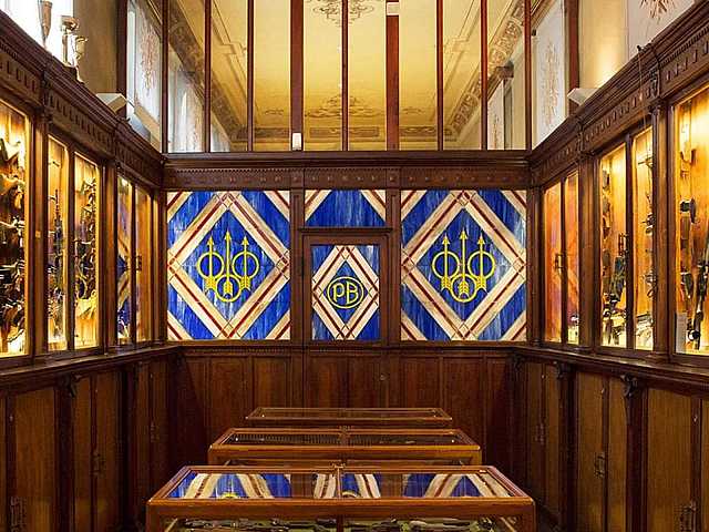 IN PERSON
Visit to Fabbrica d’Armi Pietro Beretta and a conversation with Carlo Gussalli Beretta: Italian excellence between tradition and innovation