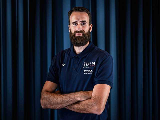 IN PRESENZA
Scelte vincenti e canestri decisivi, dentro e fuori dal campo:
incontro con Gigi Datome