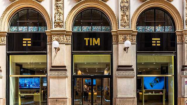 Portare avanti idee nuove con forza e determinazione: incontro con Pietro Labriola